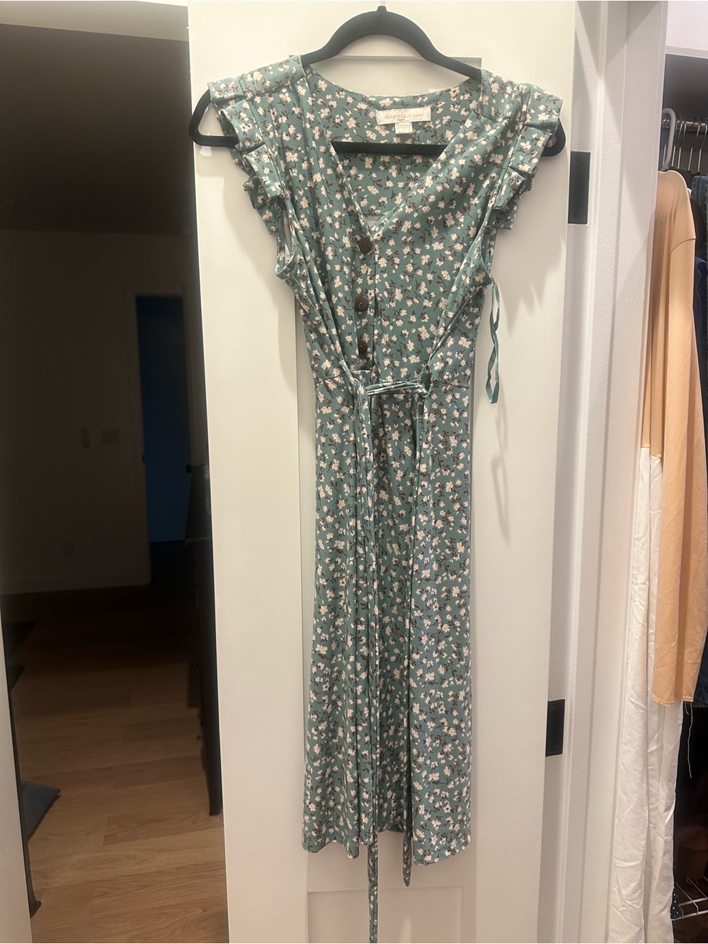Green Floral Button-Front Maxi Dress